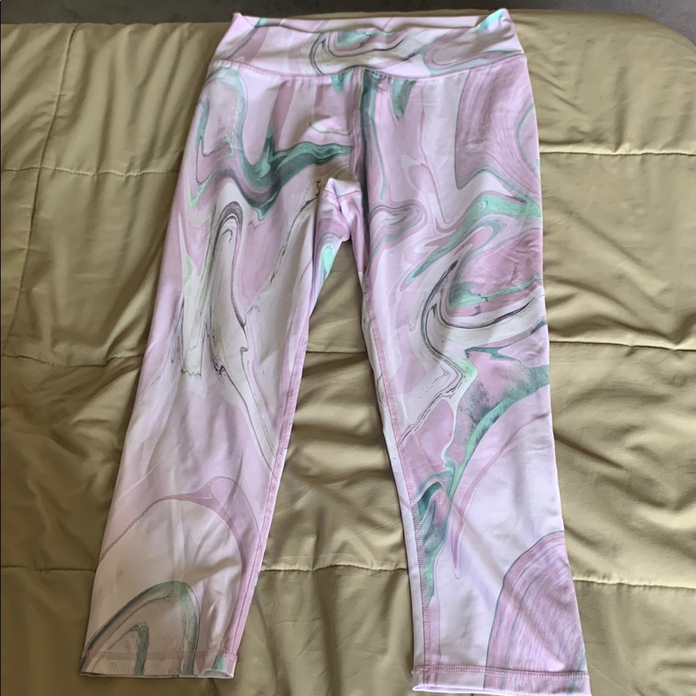 Athletic pants